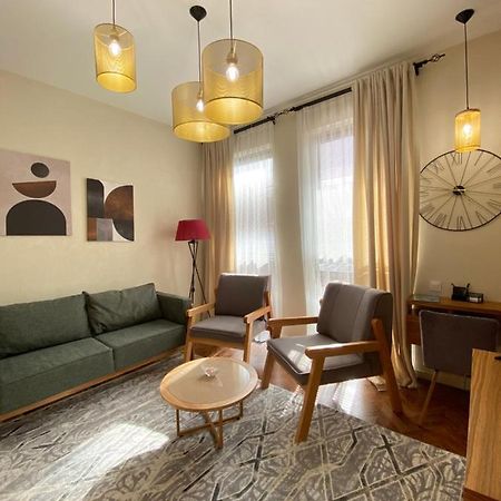 Апартаменты В Esentai City Almatî Exterior foto